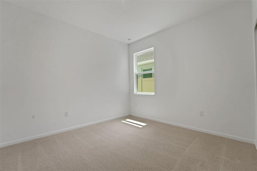 Spacious, unfurnished interior of a new home in Cypress Park Estates, Haines City (Image 14).