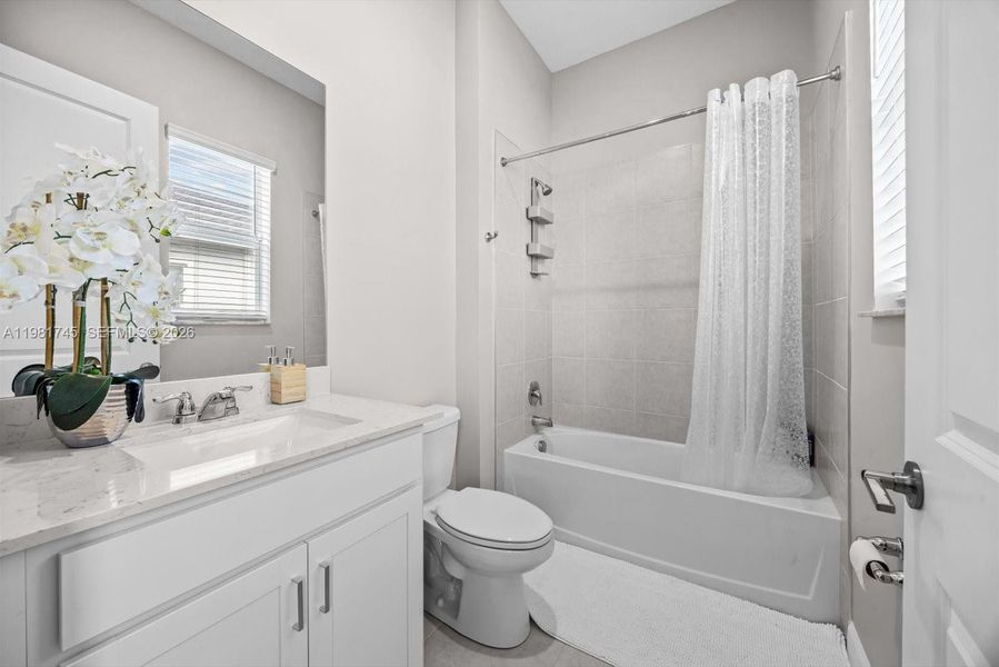Furnished interior view inside a new home in Veranda Preserve, Port St. Lucie (Image 34).