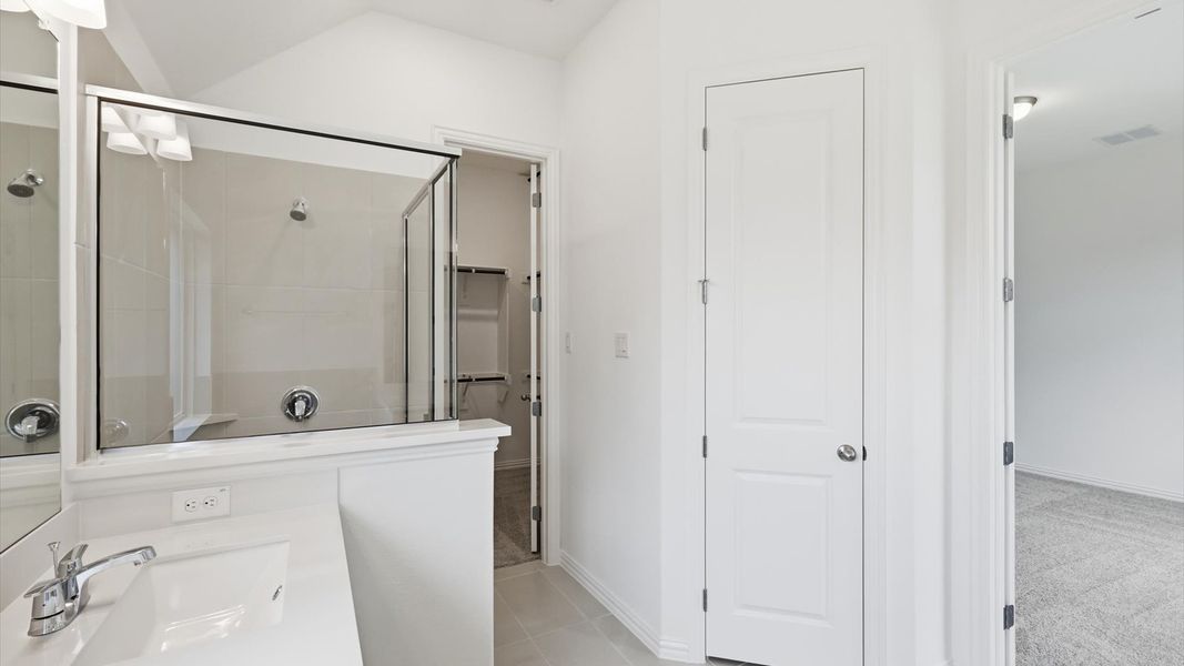 Furnished interior view inside a new home in Taylor Estates, Corinth (Image 25).