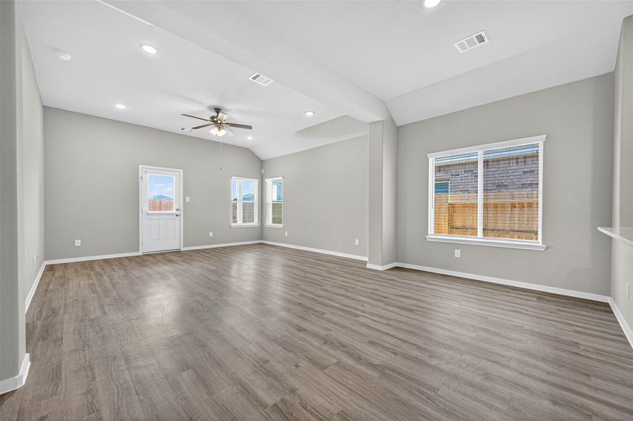 Spacious, unfurnished interior of a new home in Cypress Green, Hockley (Image 26).