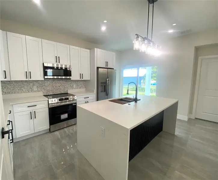 Furnished interior view inside a new home in , Sebring (Image 4).