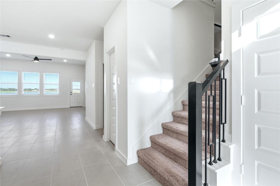 Image 38 of a home in Foxtail Palms.