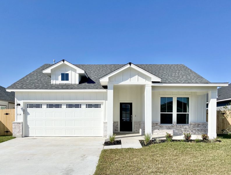 Representative exterior photo of a completed home built from the Addison by Steve Klein Custom Builder in TerraVista, Victoria, TX (Image 2). Representative exterior photo of a completed home built from the Addison by Steve Klein Custom Builder in TerraVista, Victoria, TX (Image 2).