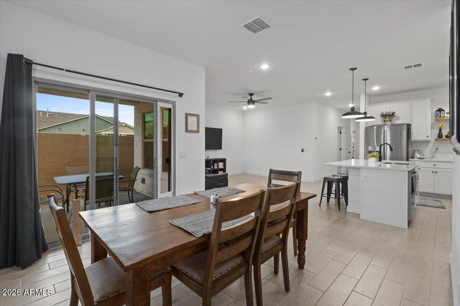 Dining Room Dining Room