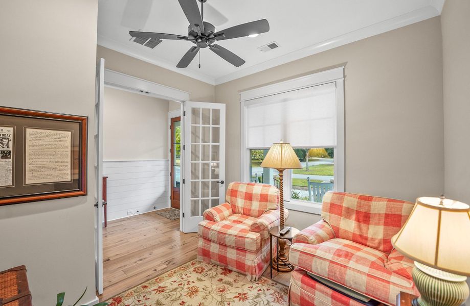 Furnished interior view inside a new home in , Beaufort (Image 5).