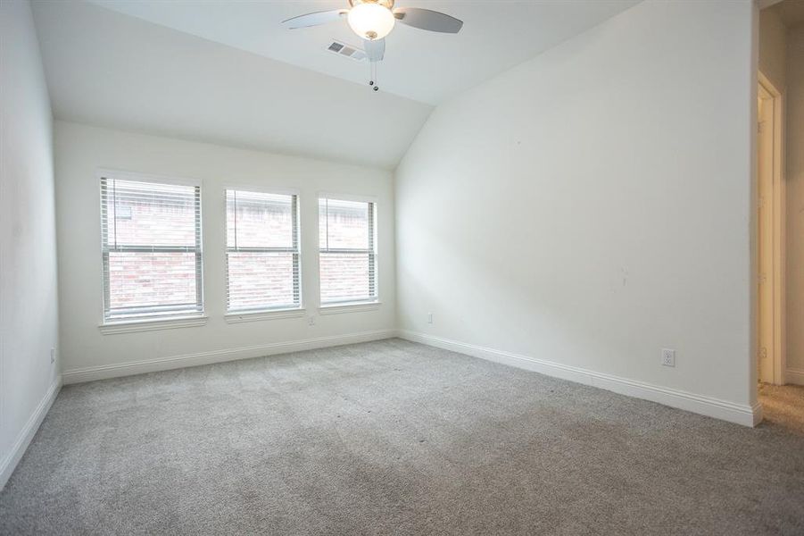 Spacious, unfurnished interior of a new home in , McKinney (Image 22).