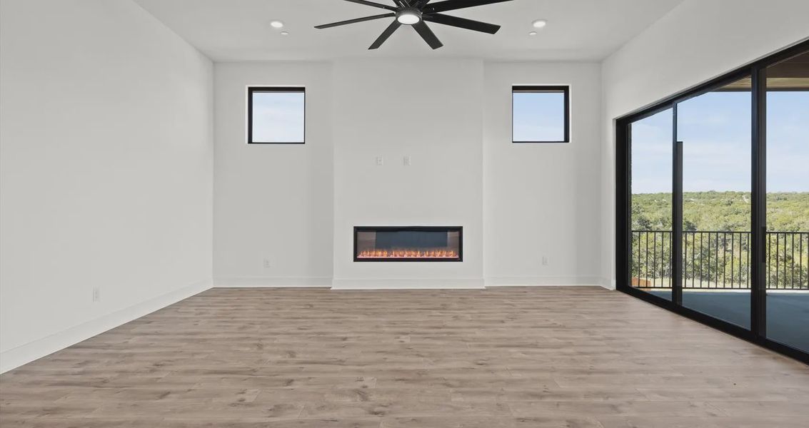 Representative unfurnished interior of a home built from the Allison by Chesmar Homes in Sweetwater, Austin (Image 14).