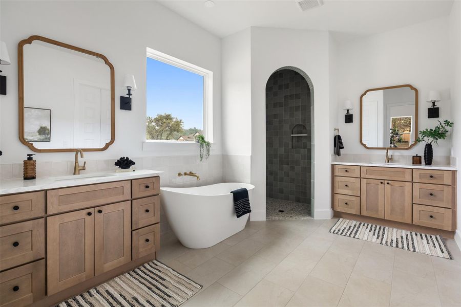Furnished interior view inside a new home in , Wimberley (Image 16).