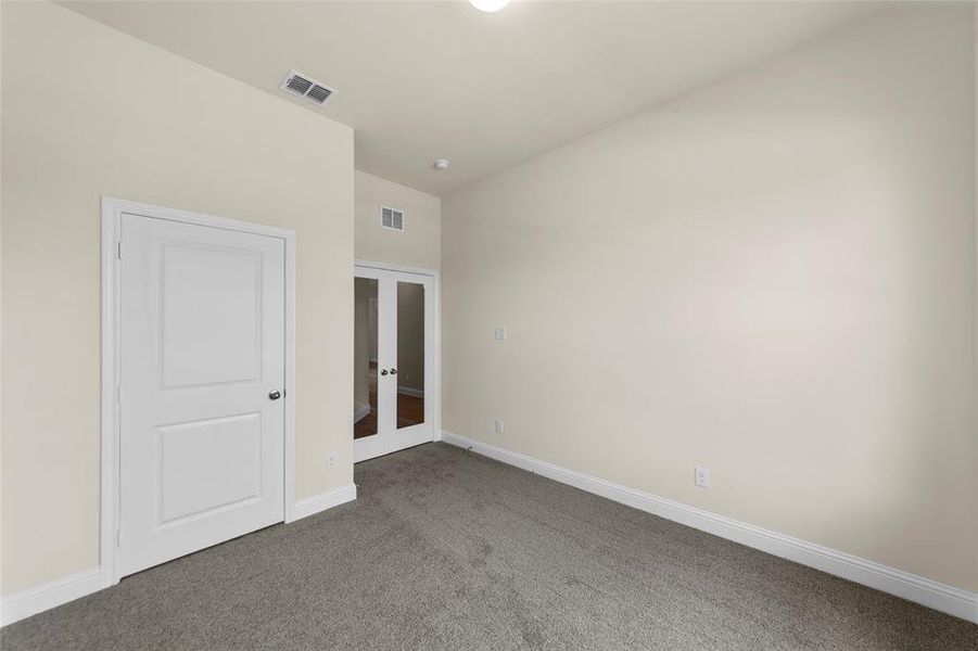 Spacious, unfurnished interior of a new home in , Lancaster (Image 11).