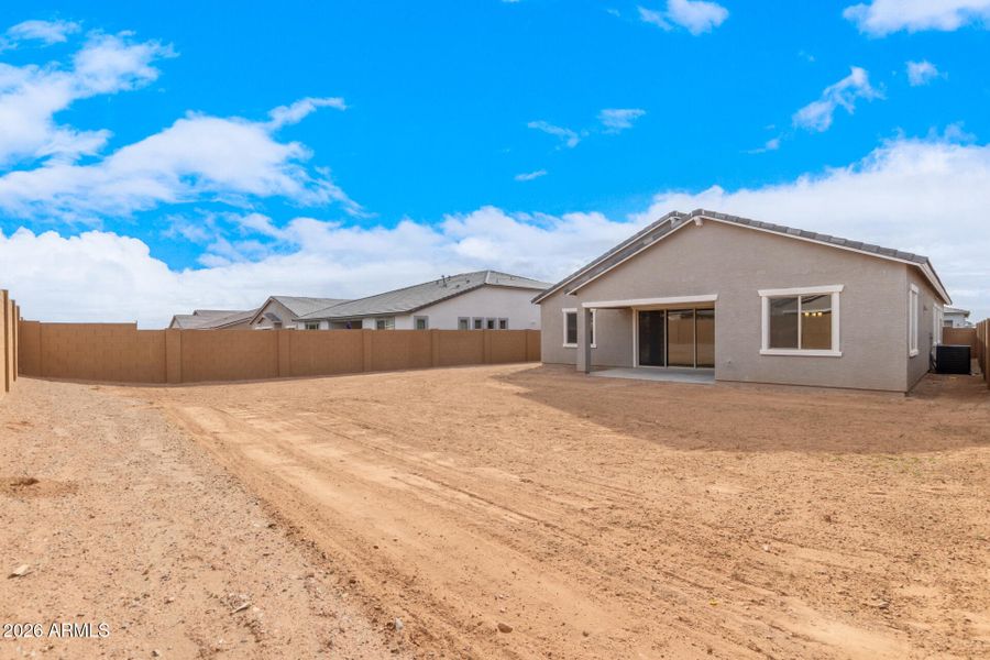 36 - Desert Hollow 15832