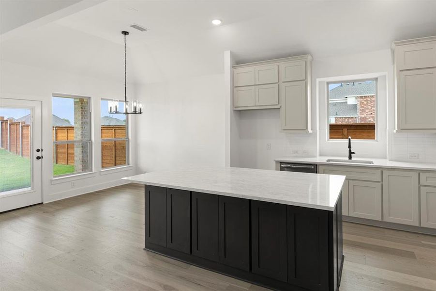 11. 1812 Possum - Kitchen (3) 11. 1812 Possum - Kitchen (3)