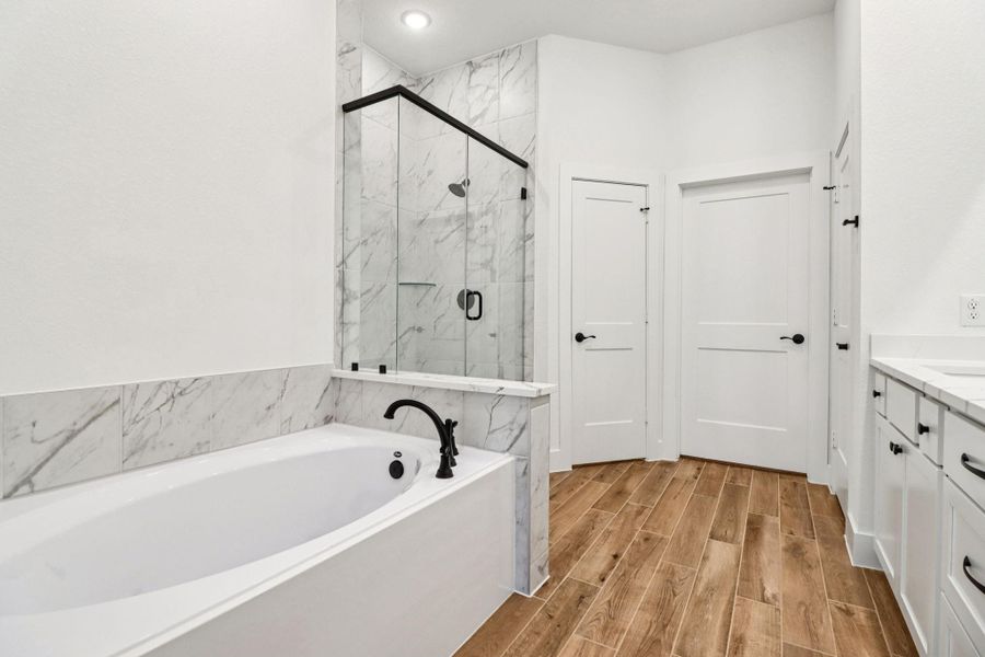 Furnished interior view inside a new home in Kresston, Montgomery (Image 9).