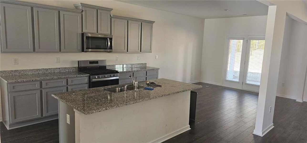 Furnished interior view inside a new home in Stillwater Springs, Dacula (Image 9).
