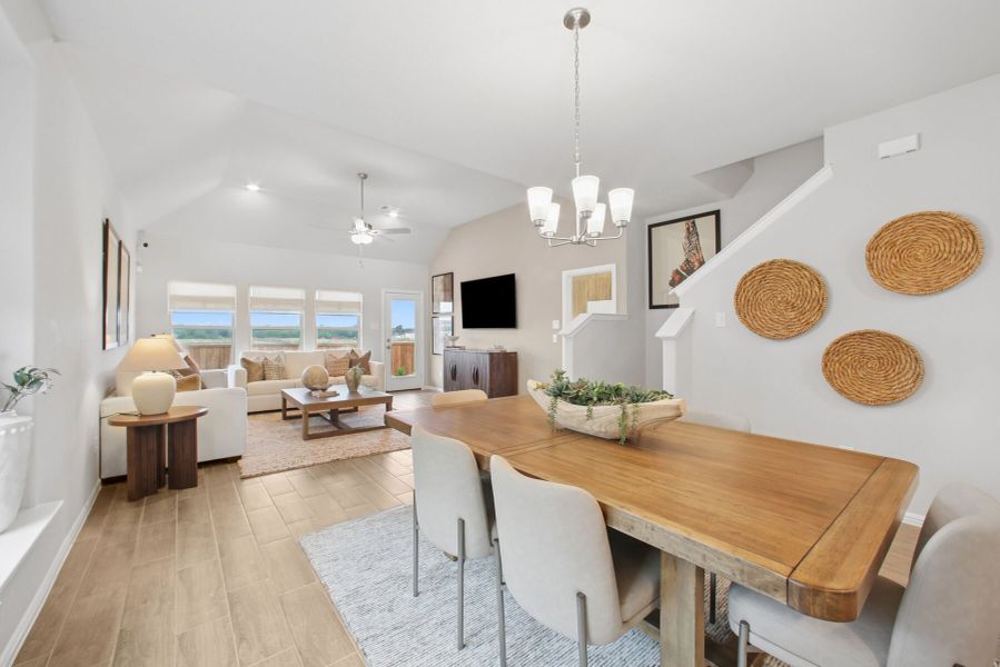 Dining Area Dining Area