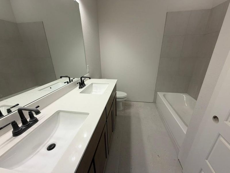 Image 13 of a home in Eagle Ridge Estates. Image 13 of a home in Eagle Ridge Estates.