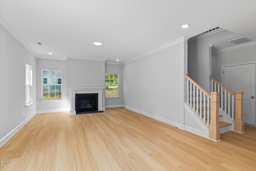 10-5504 Jaeger Drive Great Room 3 10-5504 Jaeger Drive Great Room 3