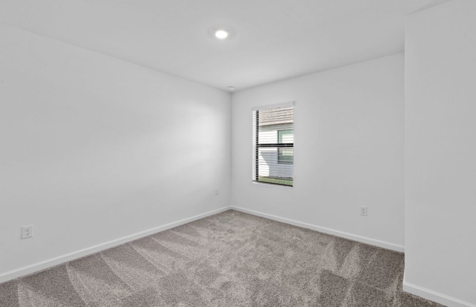 Spacious, unfurnished interior of a new home in Caloosa Cove, Labelle (Image 26).