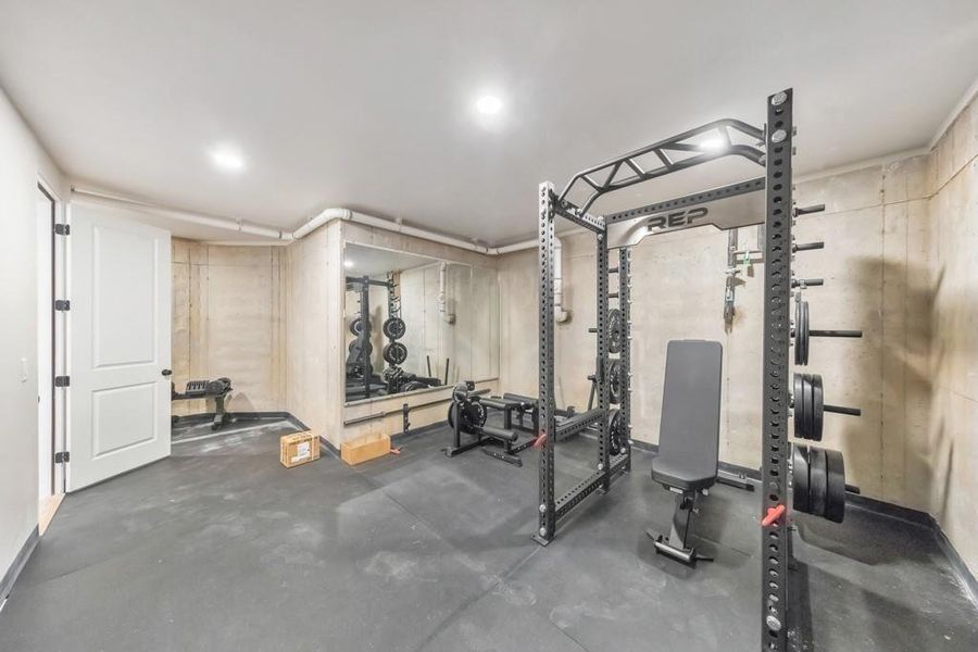 Furnished interior view inside a new home in , Woodstock (Image 22).