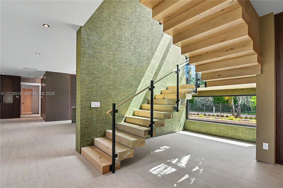 Community amenities in , Pinecrest (Image 23).