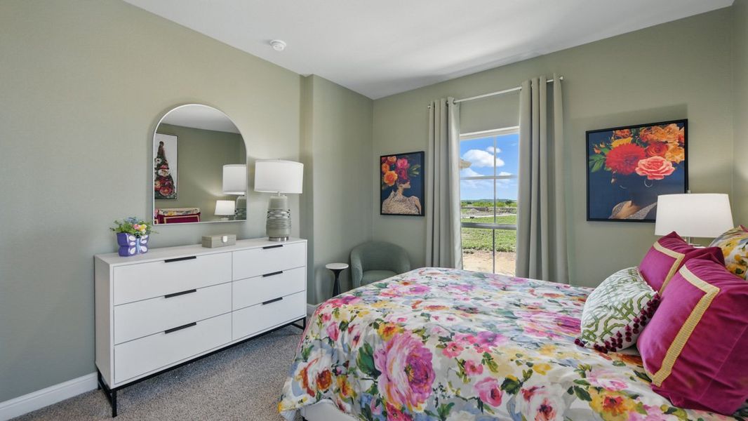 Furnished interior view inside a new home in Eagle Creek, Denton (Image 38).