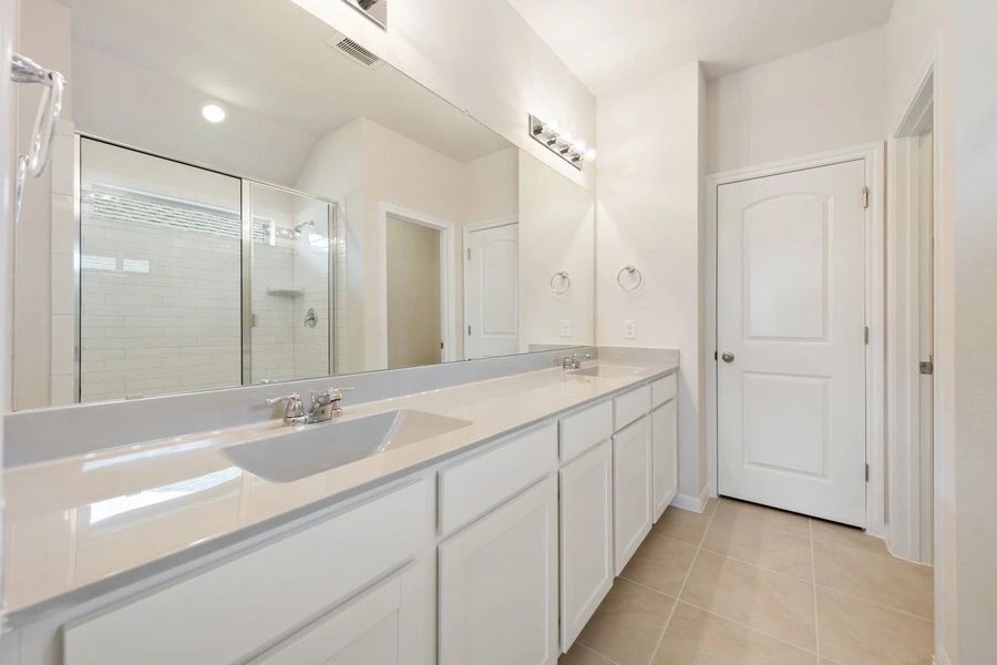 Furnished interior view inside a new home in Lariat, Liberty Hill (Image 10).