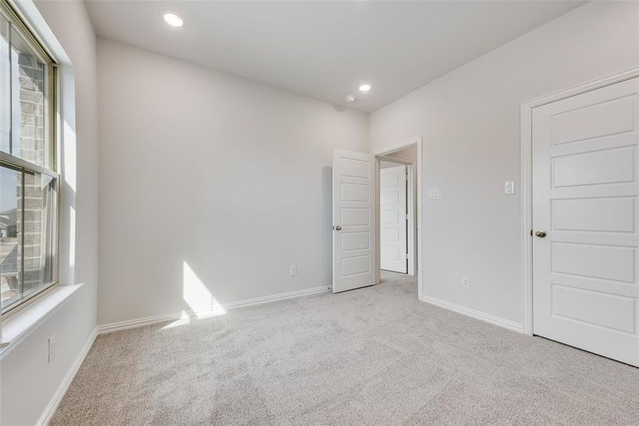 Spacious, unfurnished interior of a new home in Sutton Fields, Celina (Image 17).