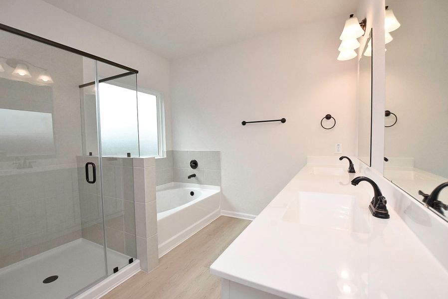 Furnished interior view inside a new home in Fulshear Lakes, Fulshear (Image 13).