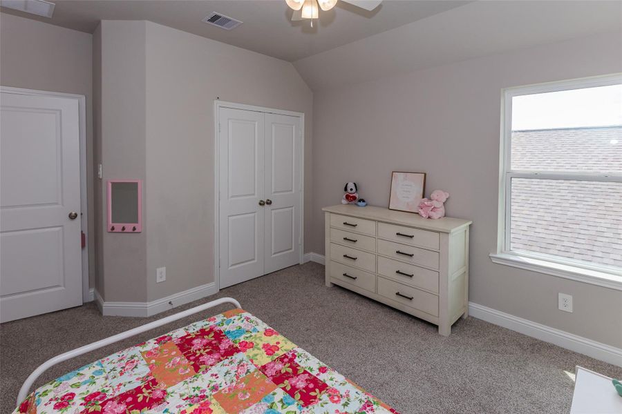 Furnished interior view inside a new home in , Tomball (Image 33).