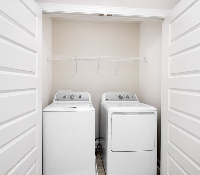 Representative interior finishes for a home built from the The Beckett by Cothran Homes in Holly View, Greenville (Image 22). Representative interior finishes for a home built from the The Beckett by Cothran Homes in Holly View, Greenville (Image 22).