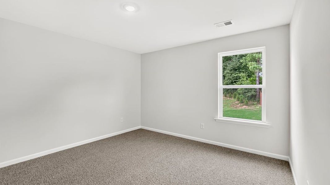 Spacious, unfurnished interior of a new home in Palmetto Valley, Anderson (Image 25).