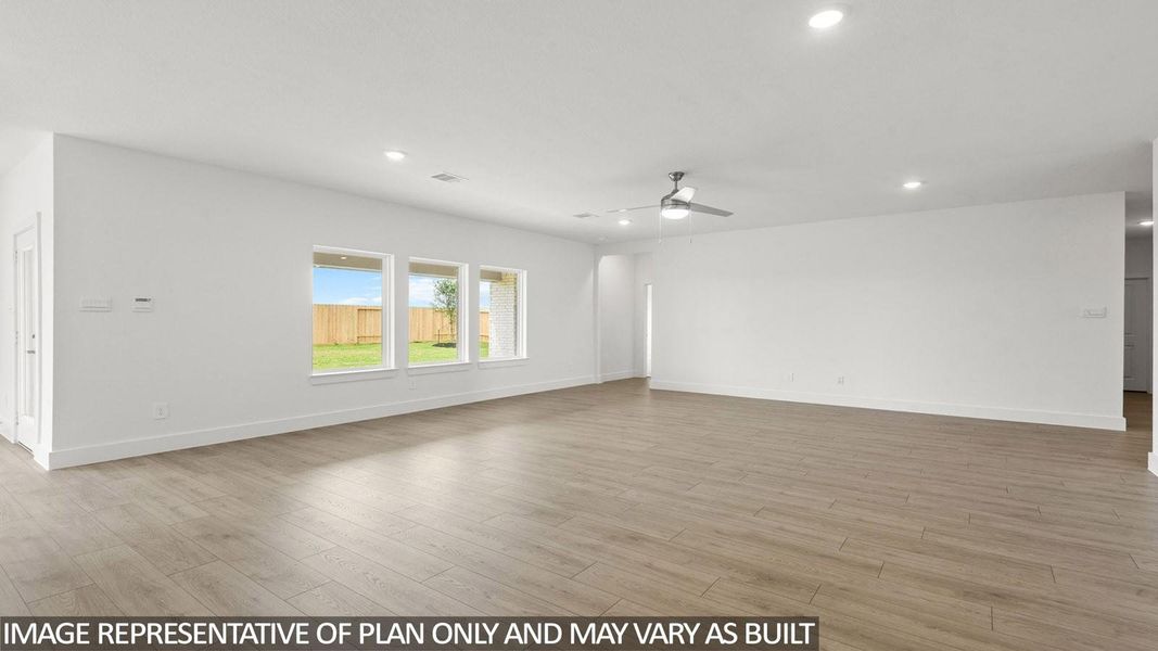Spacious, unfurnished interior of a new home in Riverside Estates, Mont Belvieu (Image 9). Spacious, unfurnished interior of a new home in Riverside Estates, Mont Belvieu (Image 9).