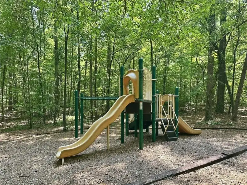 Community amenities in Tuscany Hills, Douglasville (Image 56).