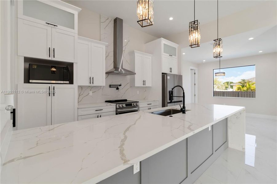 Furnished interior view inside a new home in , Cape Coral (Image 9). Furnished interior view inside a new home in , Cape Coral (Image 9).