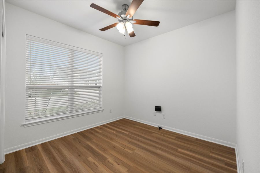Spacious, unfurnished interior of a new home in , Temple (Image 24).