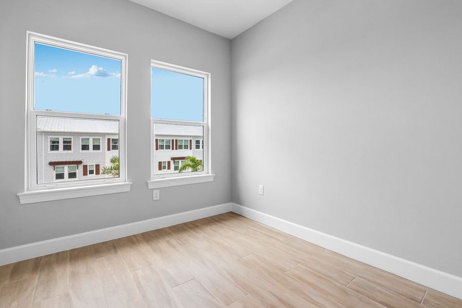 Spacious, unfurnished interior of a new home in Seahaven, Punta Gorda (Image 10). Spacious, unfurnished interior of a new home in Seahaven, Punta Gorda (Image 10).