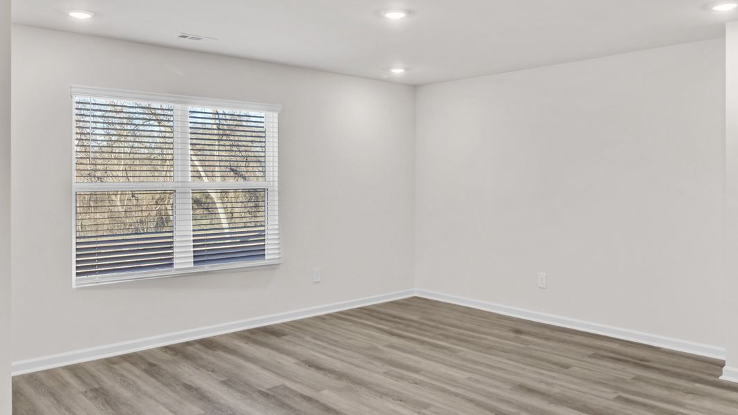 Spacious, unfurnished interior of a new home in Bailey Park, Fayetteville (Image 22).