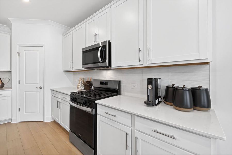 Representative furnished interior of a home built from the Valen by Pulte Homes in Linden Grove, Powder Springs (Image 46).