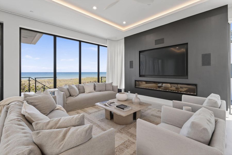 4360DiamondShoresWay(31)