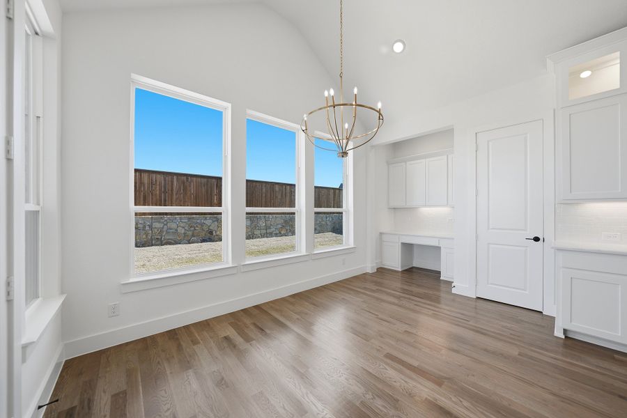 Spacious, unfurnished interior of a new home in Park Place - 80' Lots, Prosper (Image 25).