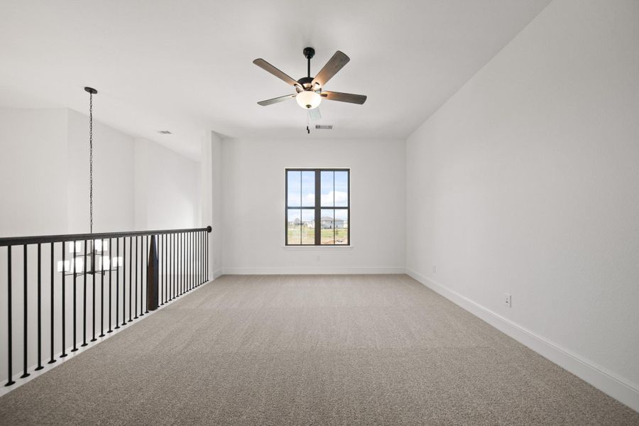 Spacious, unfurnished interior of a new home in Valencia 70', Manvel (Image 25).