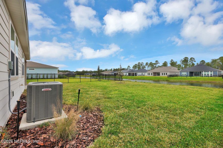 Exterior details and patio area of a home in Hyland Trail, Green Cove Springs (Image 23).