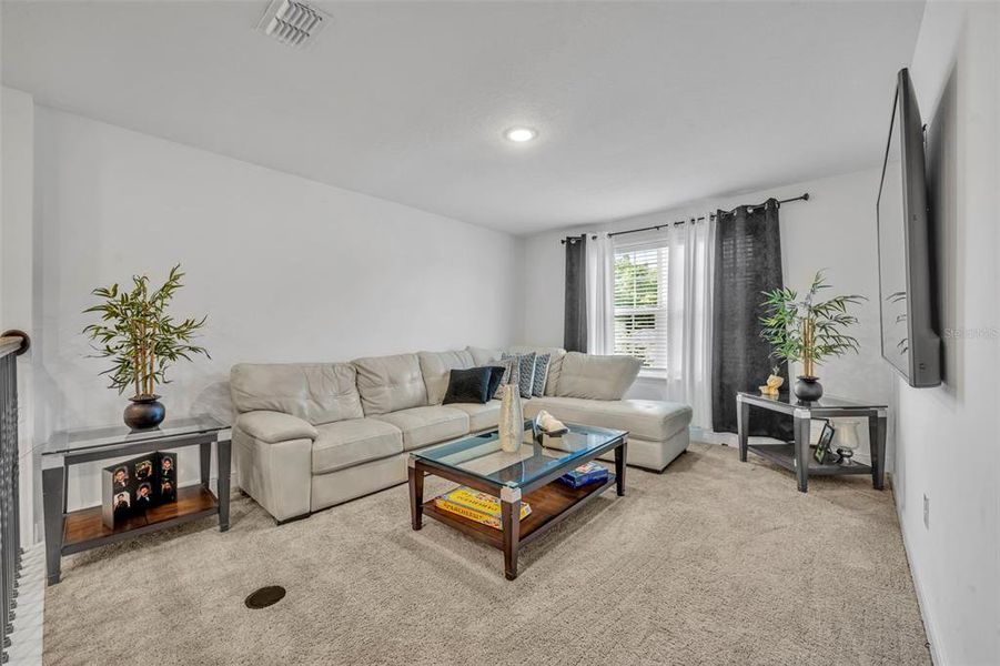 Furnished interior view inside a new home in , Leesburg (Image 31).