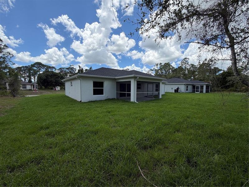 Exterior details and patio area of a home in , North Port (Image 3).