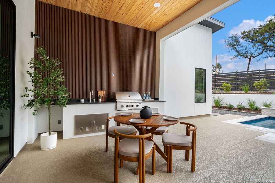 Exterior details and patio area of a home in , San Antonio (Image 34).