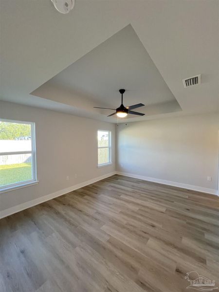 Spacious, unfurnished interior of a new home in Allison Acres, Cantonment (Image 15).