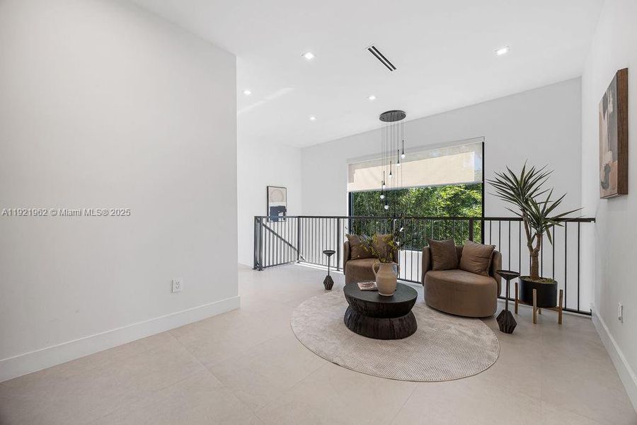 Furnished interior view inside a new home in , Fort Lauderdale (Image 65).