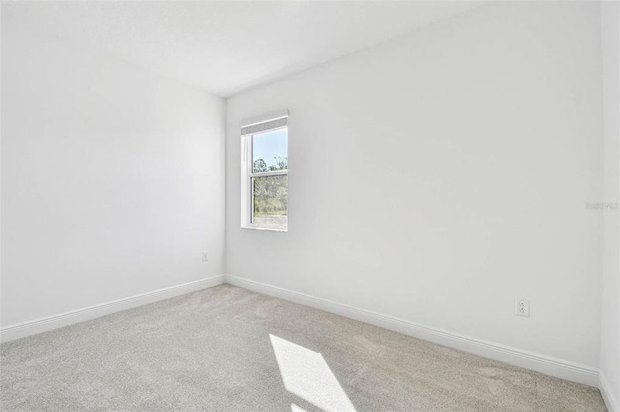 Spacious, unfurnished interior of a new home in Hawkstone, Sarasota (Image 16).