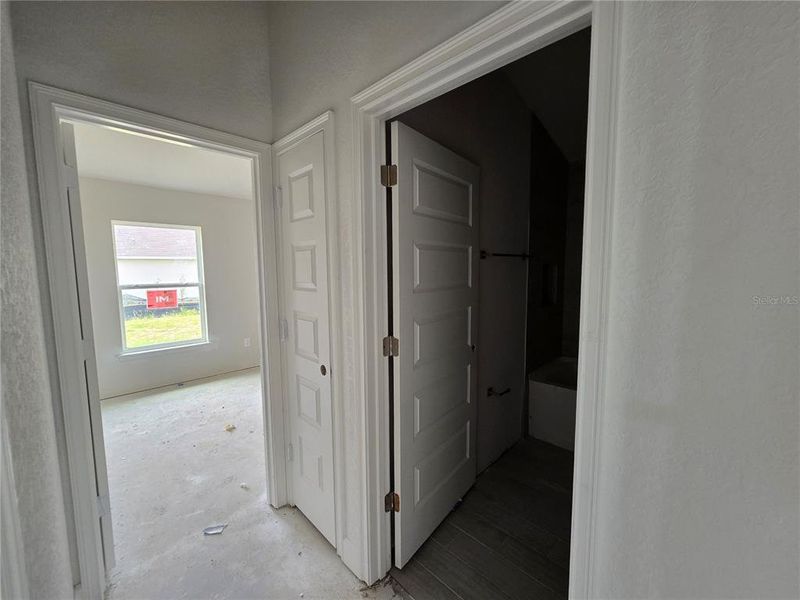 shared bathroom 3rd bedroom