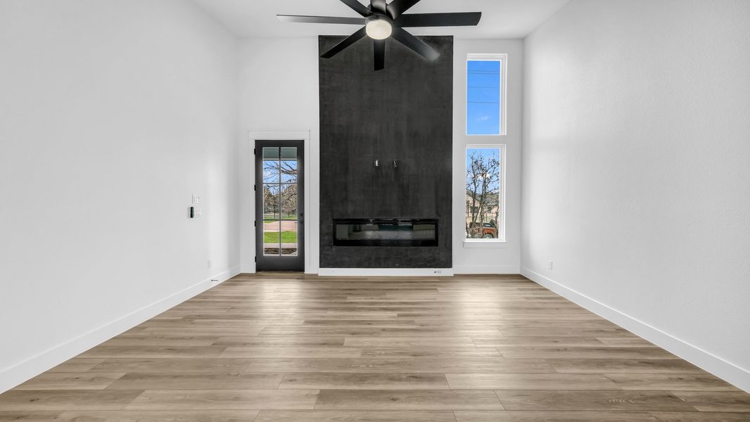 Representative unfurnished interior of a home built from the Zephyer 2 by Zeal Home Builders in Parallel Pastures, Poolville (Image 20).