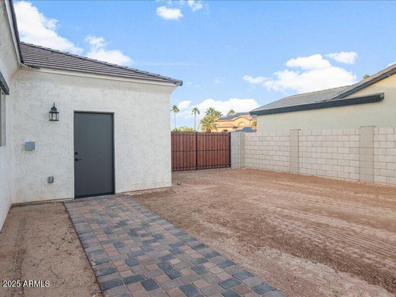 29-10879-Reef-Circle-28